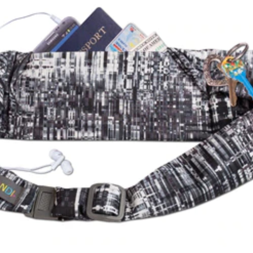 LIKE NEW Bandi Black Hatch Pocketed Belt for Travel Exercise